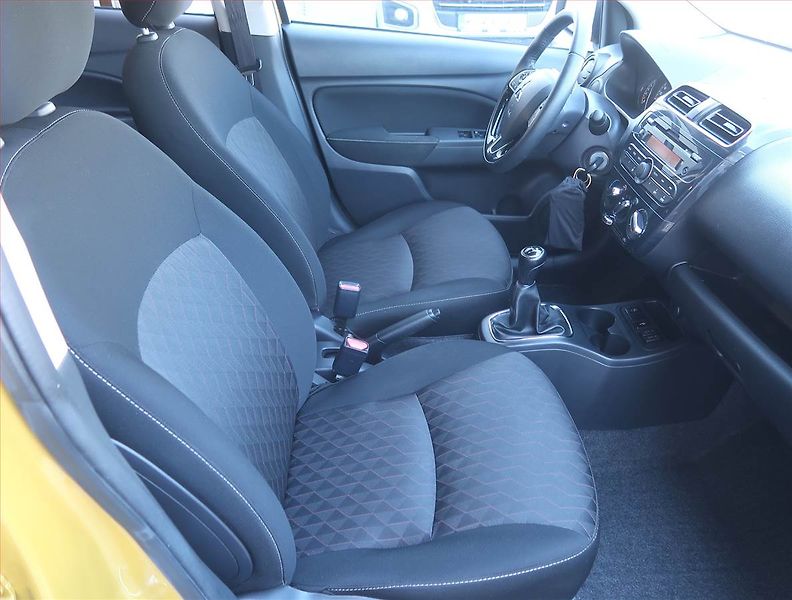 Mitsubishi Space Star (2021) 1.2 MIVEC, Serv.kniha - fotka 9 z 17