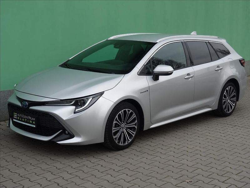 Toyota Corolla 2,0 STYLE TOURING SPORTS - fotka 4 z 44
