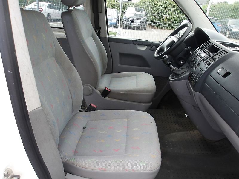 Volkswagen Transporter 2,5TDi Nový motor ! LONG !!! Č - fotka 22 z 33