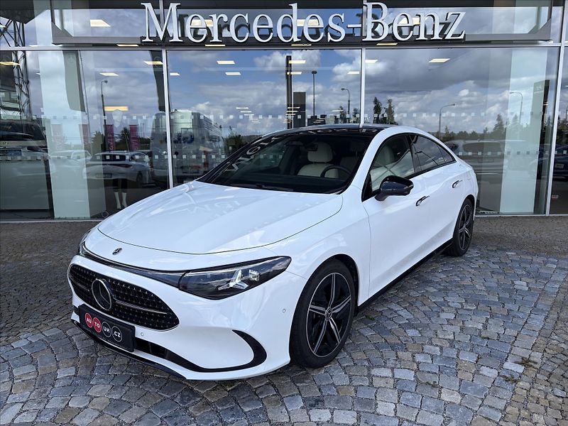 Mercedes-Benz CLA 200 Progressive Premium - fotografie inzerátu
