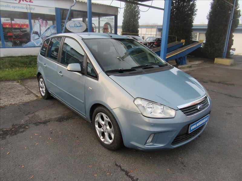 Ford C-MAX 1,8 TDCi 85kW Titanium - fotka 3 z 28