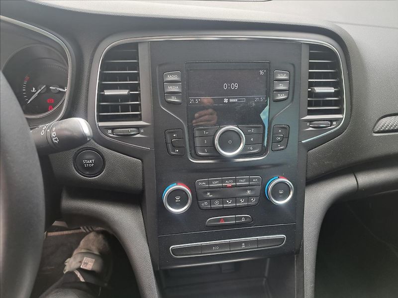 Renault Mégane 1,5 dCi Grandtour - fotka 17 z 41
