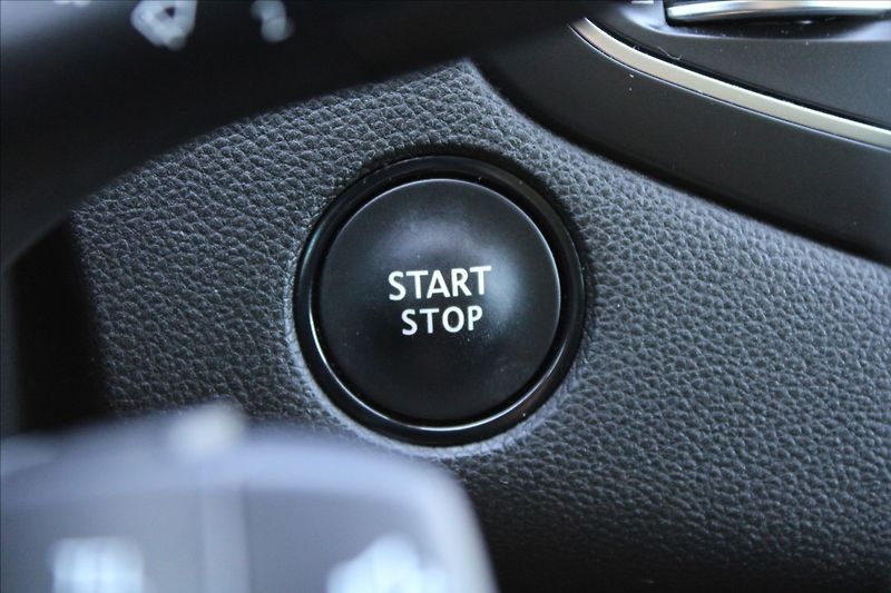 Renault Mégane 1,3 TCe  NOVÉ V ČR,1.MAJITEL - fotka 22 z 29