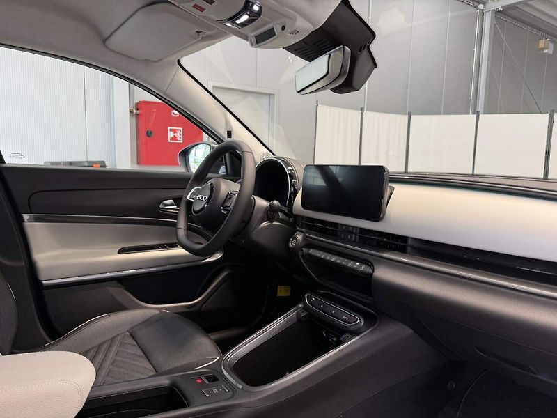 Fiat 600 (2026) La Prima BEV 54kWh 156k - fotka 19 z 23