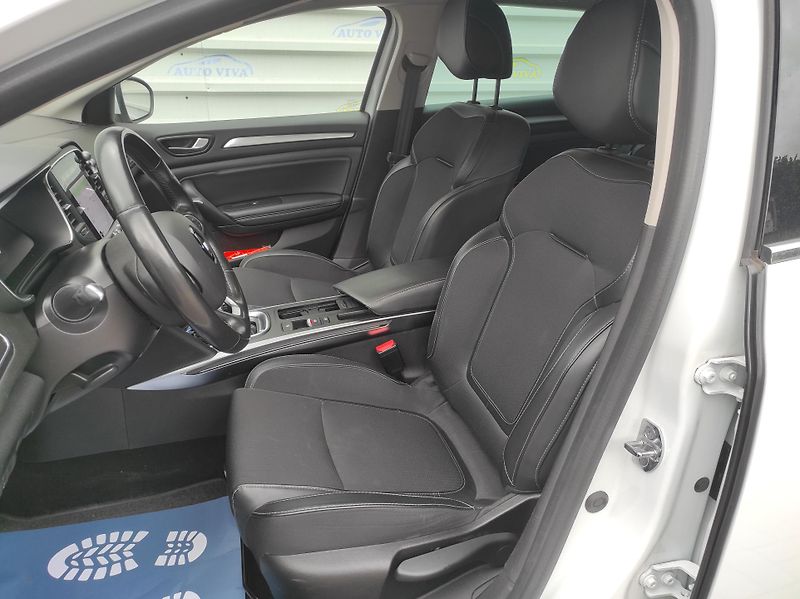 Renault Mégane 1,3TCe Intens AT, EDC, ČR, TZ - fotka 13 z 40