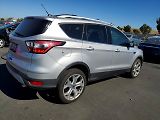 Ford Escape (2017) Auto na cestě - náhled 2