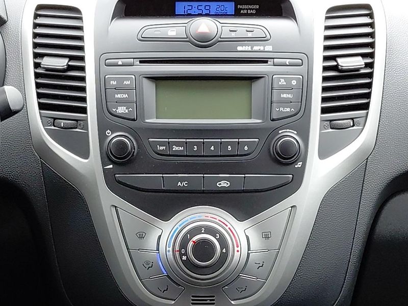 Hyundai ix20 (2017) 1.6i Trikolor Essentiall    - fotka 18 z 24