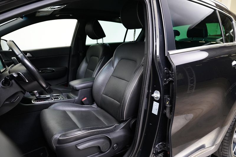 Kia Sportage - fotka 11 z 28