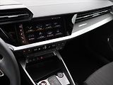 Audi S3 2,0 TSI 228 kW quattro Automat - náhled 23