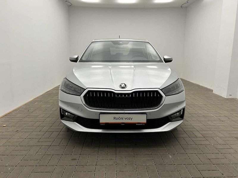 Škoda Fabia 1.0 TSI Top selection - fotka 9 z 28