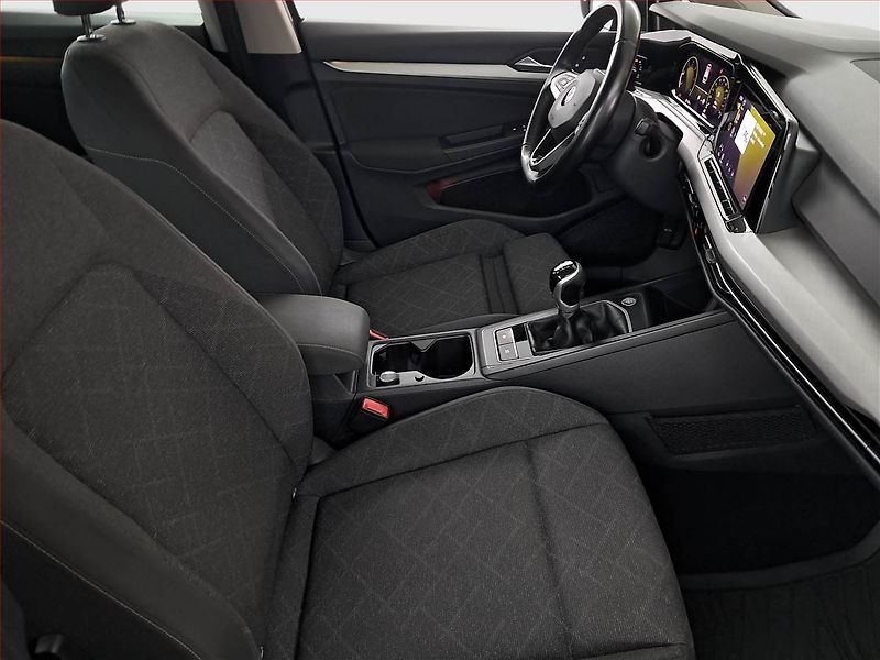 Volkswagen Golf (2021) 2.0 TDI, Navi, Tempomat - fotka 9 z 16