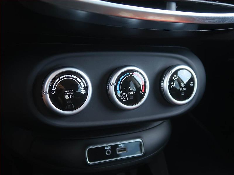 Fiat 500X (2018) 1.4 MultiAir, Serv.kniha - fotka 14 z 15