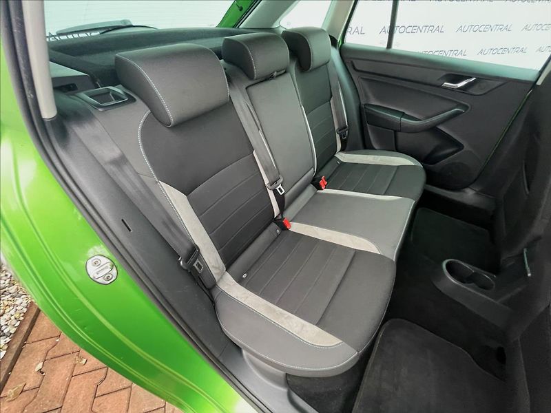 Škoda Rapid 1,6 tdi JOY 85kw led,xenon ,TZ - fotka 22 z 23