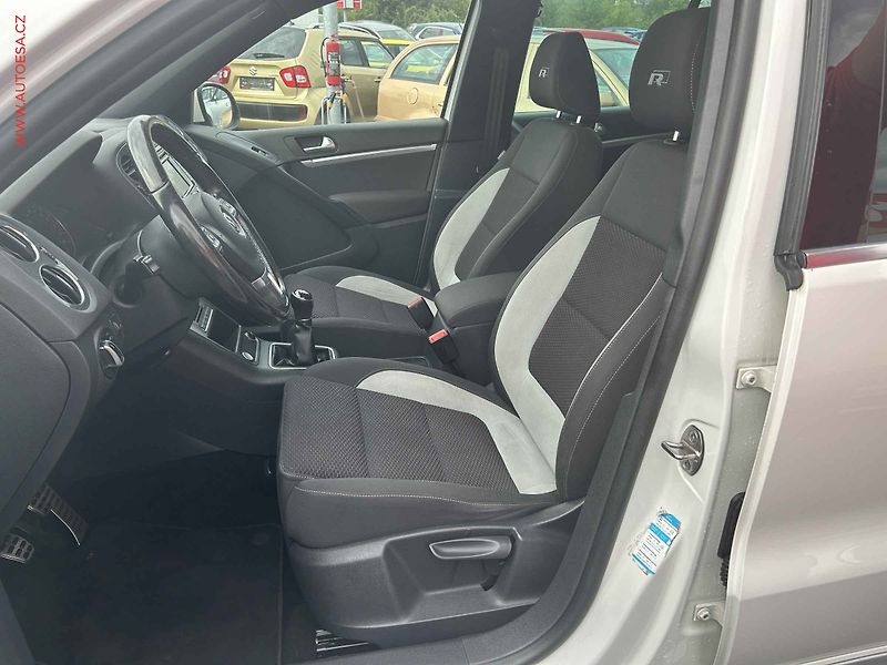 Volkswagen Tiguan (2012) 2.0TDi - fotka 9 z 18