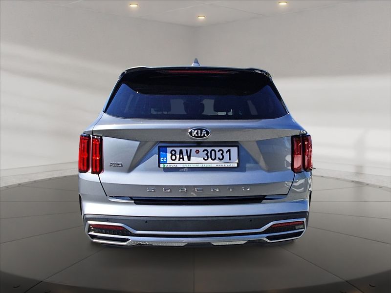 Kia Sorento 2,2 CRDi 148 Premium 4x4 AT - fotka 4 z 11