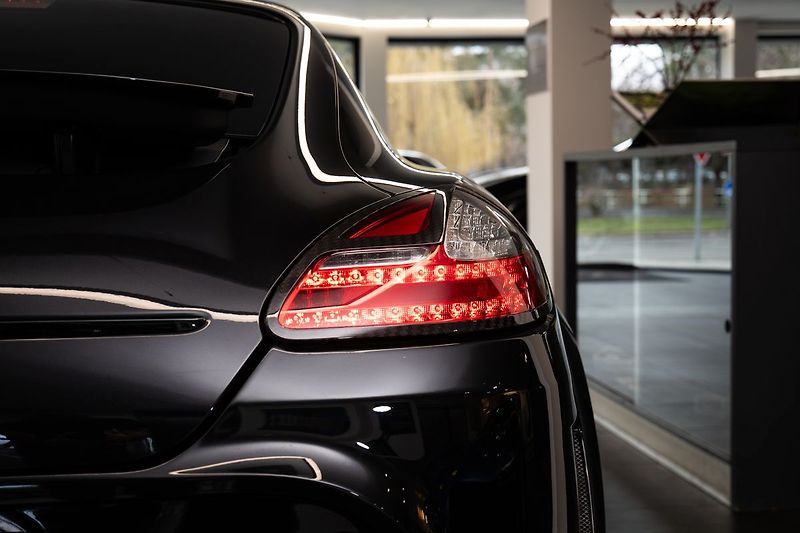Porsche Panamera - fotka 22 z 26