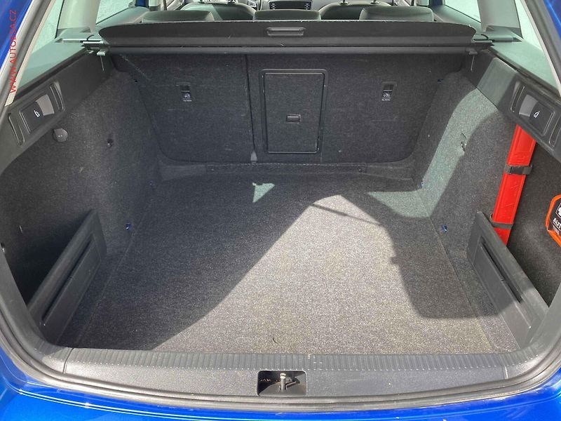 Škoda Octavia (2020) 2.0 TDi, ČR, Style, DSG, LED - fotka 7 z 18