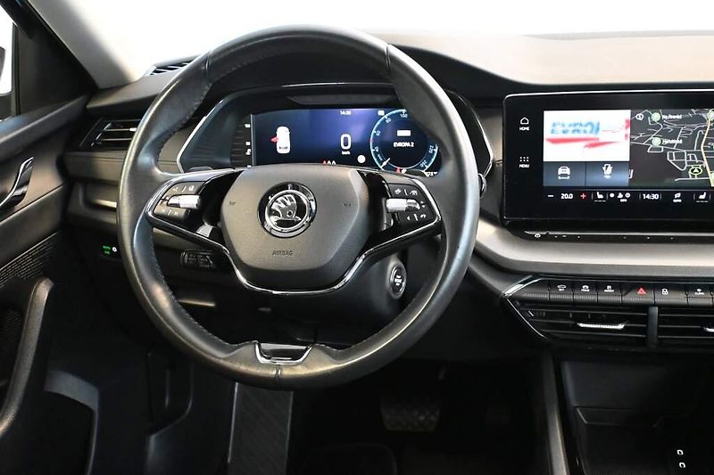 Škoda Octavia (2023) 2.0 DSG LED ACC VIRTUAL TDI - fotka 13 z 30