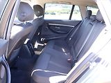 BMW Řada 3 2,0 320d xDrive 140kW Sport - náhled 15