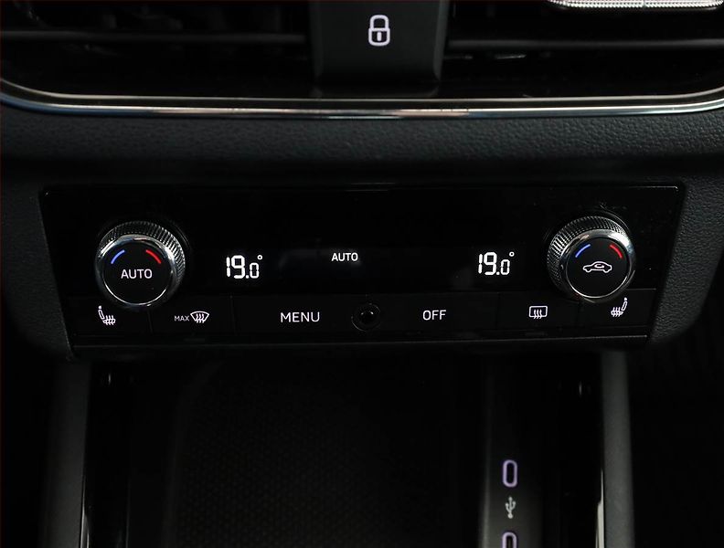 Škoda Scala (2020) Style 1.0 TSI, ČR,1.maj - fotka 13 z 17