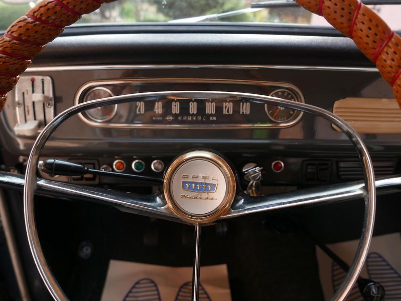 Opel Kadett 1000 Lux VZÁCNÝ VETERÁN ! - fotka 11 z 16