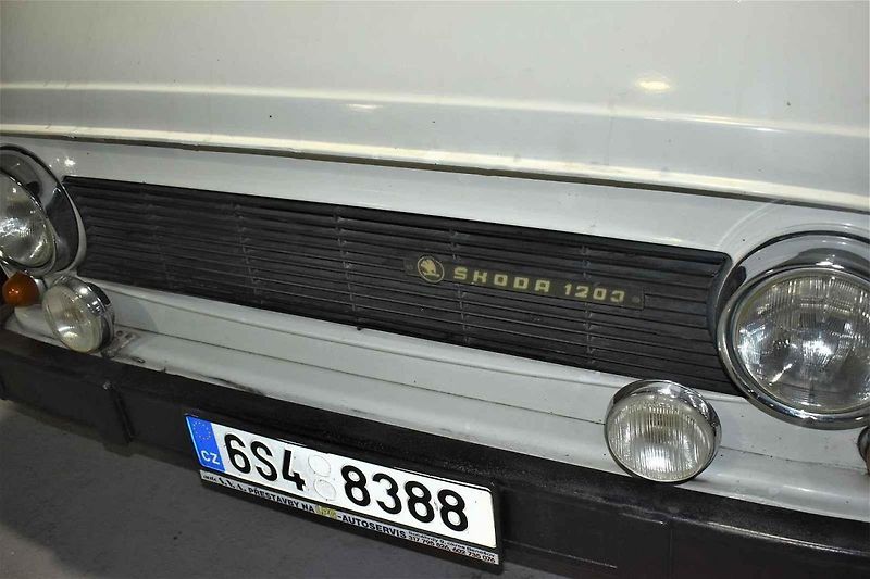 Škodu 1203 skoro denně využívá Retromuzeum ve Strnadicích