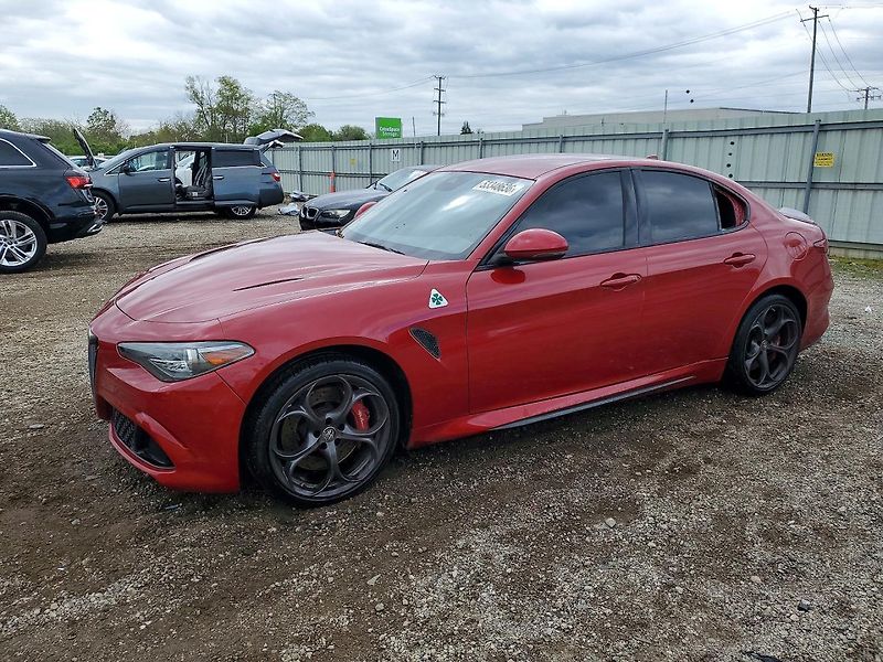Alfa Romeo Giulia (2017) QUADRIFOGLIO 2.9 L - fotka 1 z 11