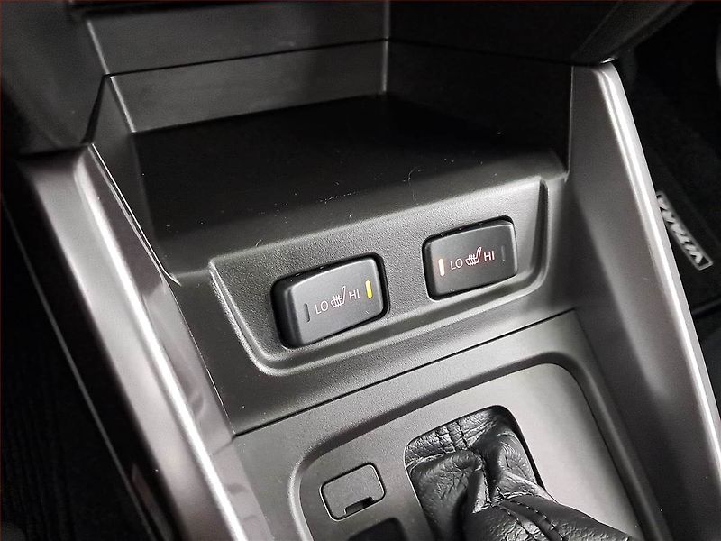 Suzuki Vitara (2024) Elegance 1.5 Hybrid - fotka 17 z 22