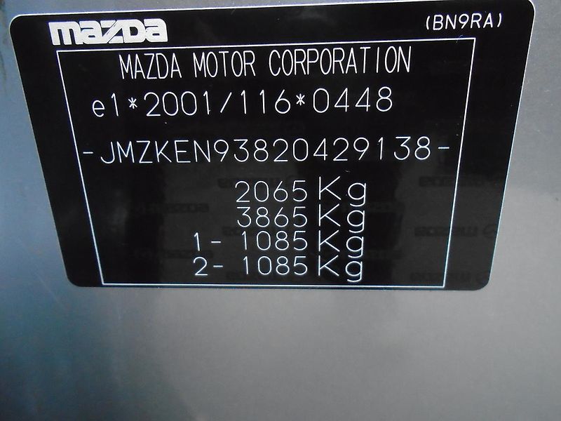 Mazda CX-5 2.5 141 kw 4x4 max. výbava - fotka 33 z 37