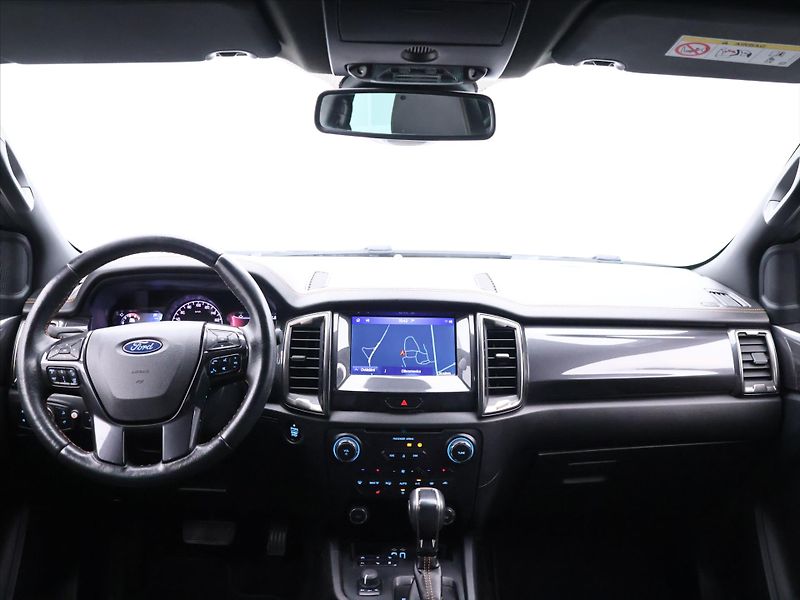 Ford Ranger 2,0 TDCI 156kW Wildtrak CZ DPH - fotka 30 z 38