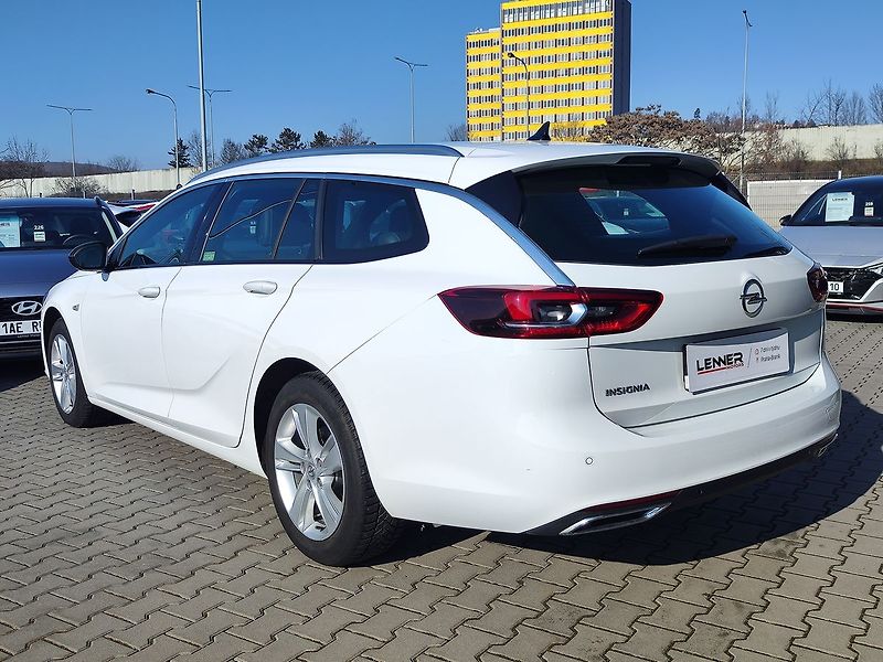 Opel Insignia 2.0 CDTi/128kW Elegance AT - fotka 7 z 31