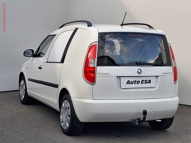 Škoda Praktik (2015) 1.2 12V, AC - fotka 6 z 12