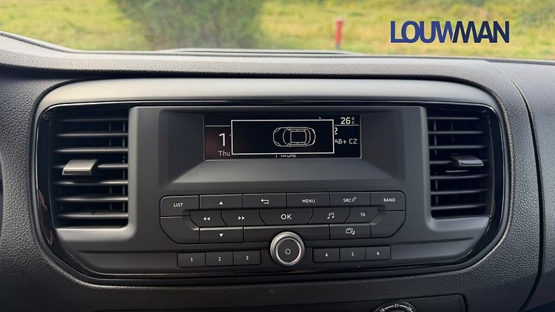 Opel Combo 1.5D LIFE - fotka 9 z 26