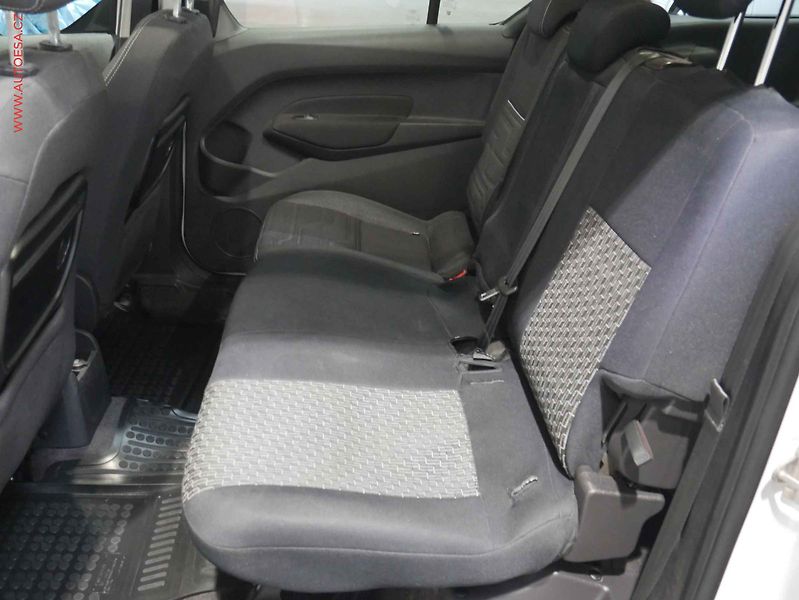 Ford Tourneo Connect (2014) 1.6TDCi MAXi 7míst, 2.maj,ČR - fotka 10 z 18