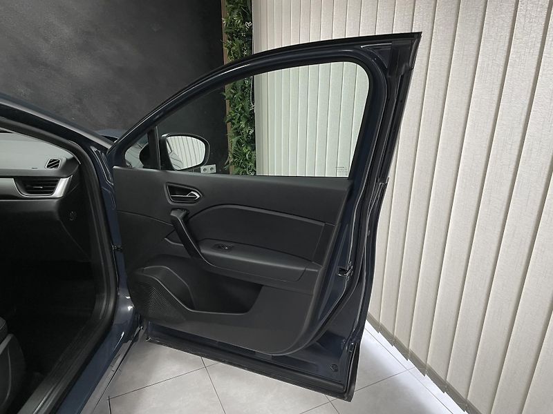 Renault Captur 1.0 TCe LPG ČR 1.MAJ. SERVISKA - fotka 12 z 25