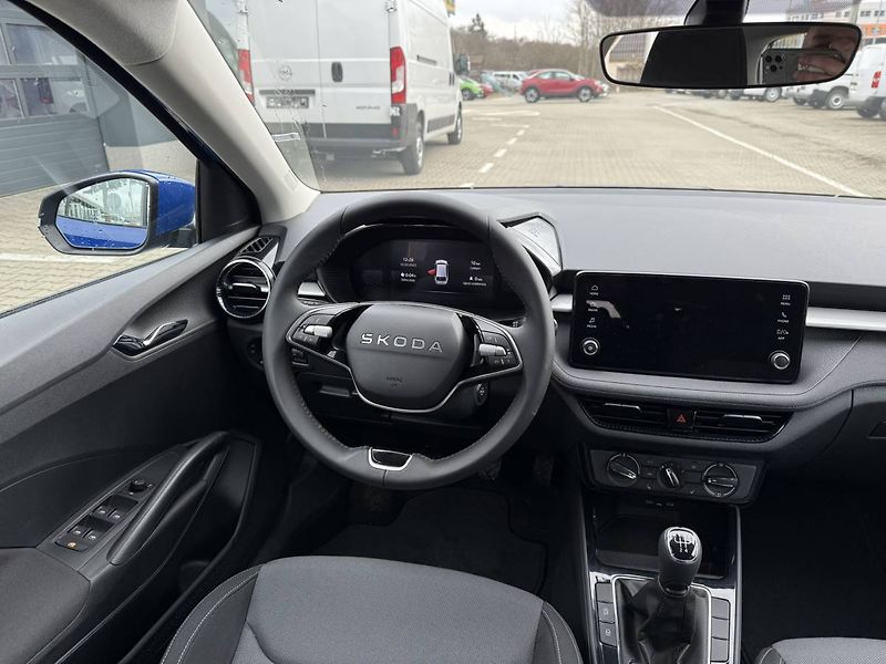 Škoda Fabia Selection 1,0MPI 59kW MT5/P187 - fotka 16 z 24