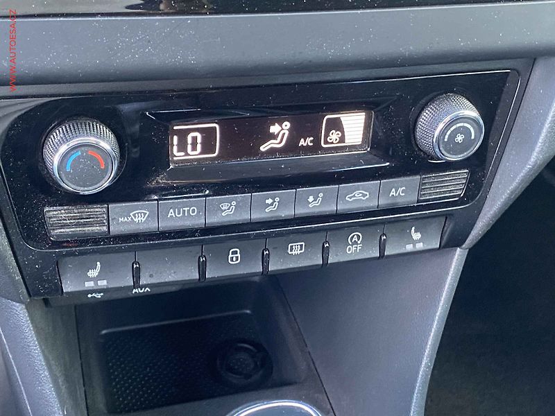 Škoda Rapid (2017) 1.4 TDi, Style, park. čidla - fotka 14 z 16