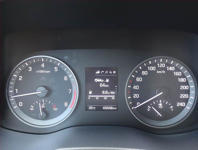 Hyundai Tucson (2018) 1.6 T-GDI, 4X4, Serv.kniha - fotka 11 z 18