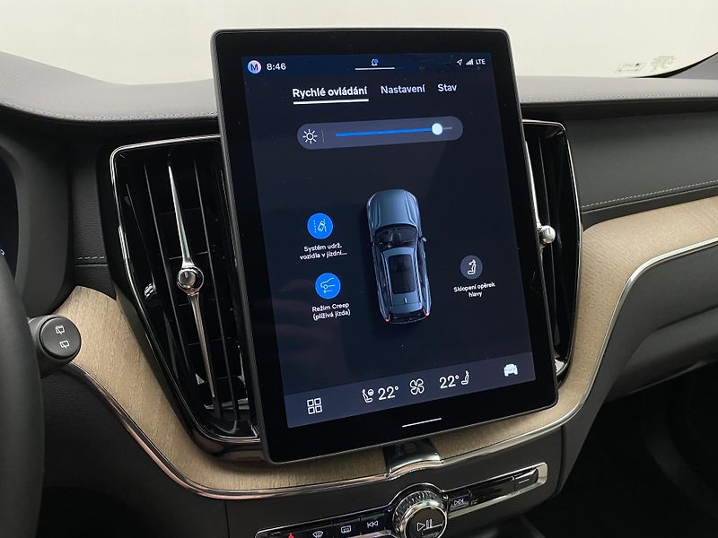 Volvo XC60 T8 AWD RECHARGE ULTRA DARK CZ - fotka 49 z 69