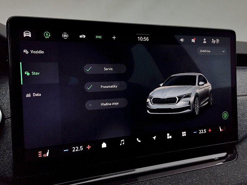 Škoda Octavia (2024) Top Selection 1,5 Tsi 110 Kw D - fotka 15 z 36