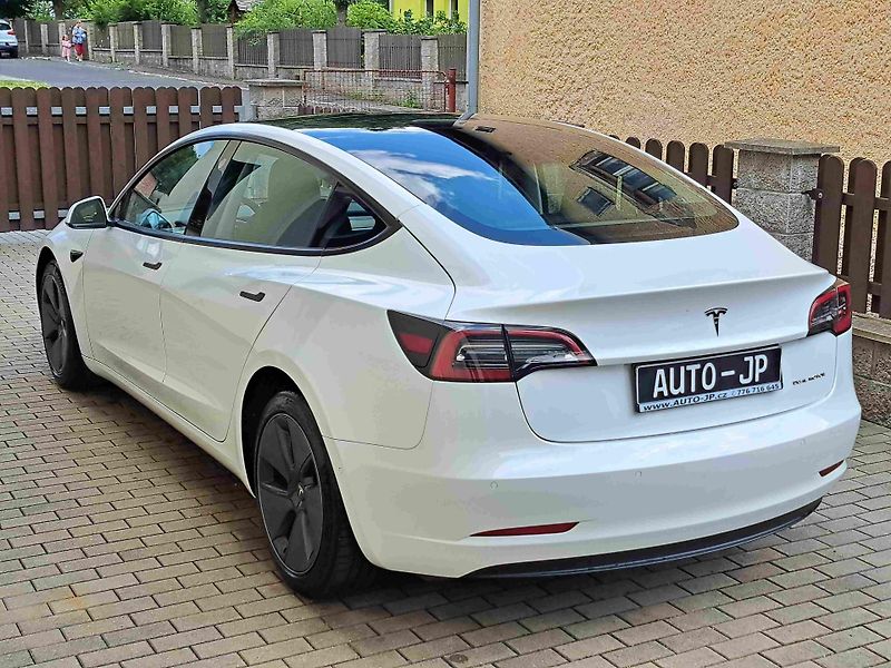 Tesla Model 3 (2022) AWD Long Range  ACC  LED  NAVI - fotka 5 z 27