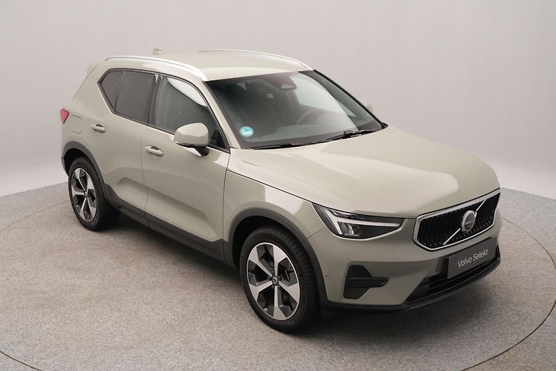 Volvo XC40 B3 CORE AUT  - fotka 13 z 42