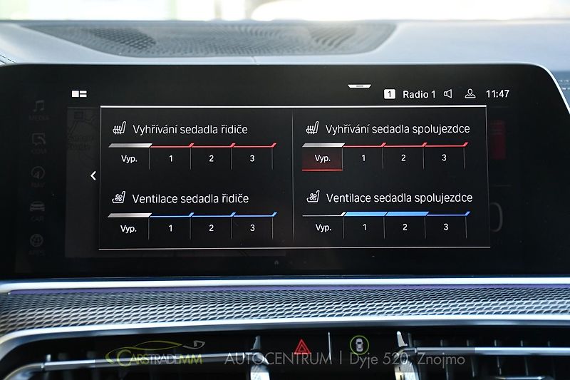 BMW X5 M50D LASER H/K HEAD-UP  - fotka 49 z 67