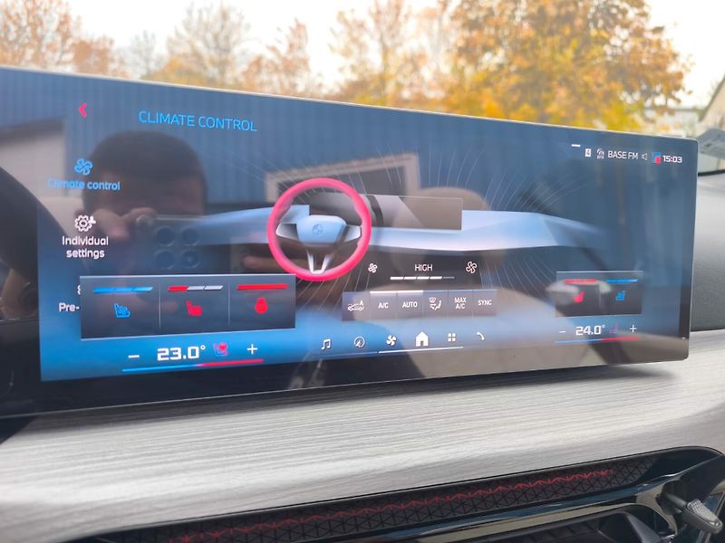 BMW Řada 4 M440i xD M-Sport Pro 360 Venti - fotka 10 z 13