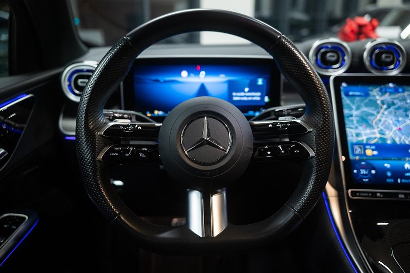 Mercedes-Benz GLC (2024) 220d 145KW 4x4 AMG 1ČR TAŽNÉ  - fotka 15 z 40