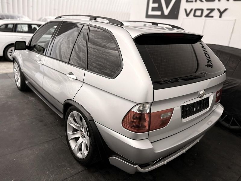 BMW X5 (2005) 4.8 IS V8,JEDINEČNÁ MOTORIZACE - fotka 7 z 33