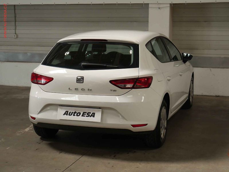 Seat Leon (2016) 1.2 TSi, ČR, AC - fotka 6 z 15