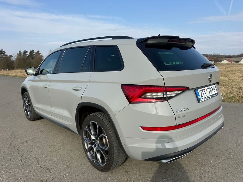 Škoda Kodiaq RS 2,0 176 KW 4X4 - fotka 3 z 19