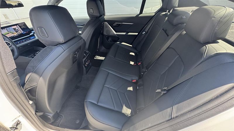 BMW Řada 5 540xd Mpaket ČR DPH - fotka 9 z 14