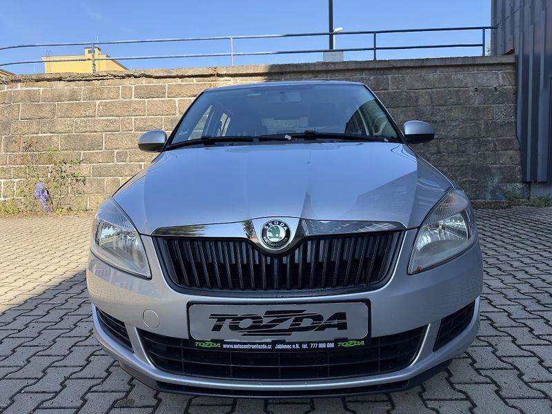 Škoda Fabia 1,2 TSI NOVÉ ROZVODY - fotka 8 z 36